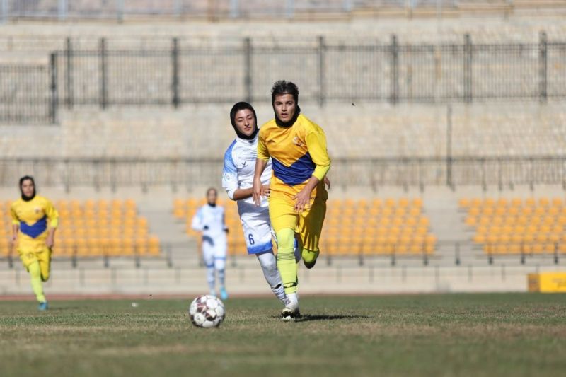 گزارش تصویری/ دیدار تیمهای فوتبال بانوان ملوان بندر انزلی و پالایش گاز ایلام