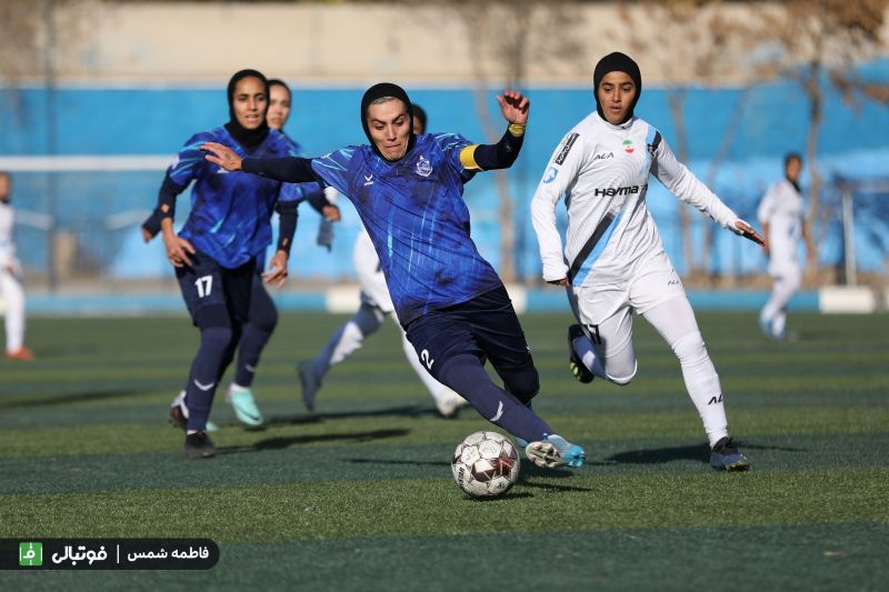 گزارش تصویری اختصاصی/ دیدار تیمهای فوتبال بانوان پیکان و ملوان