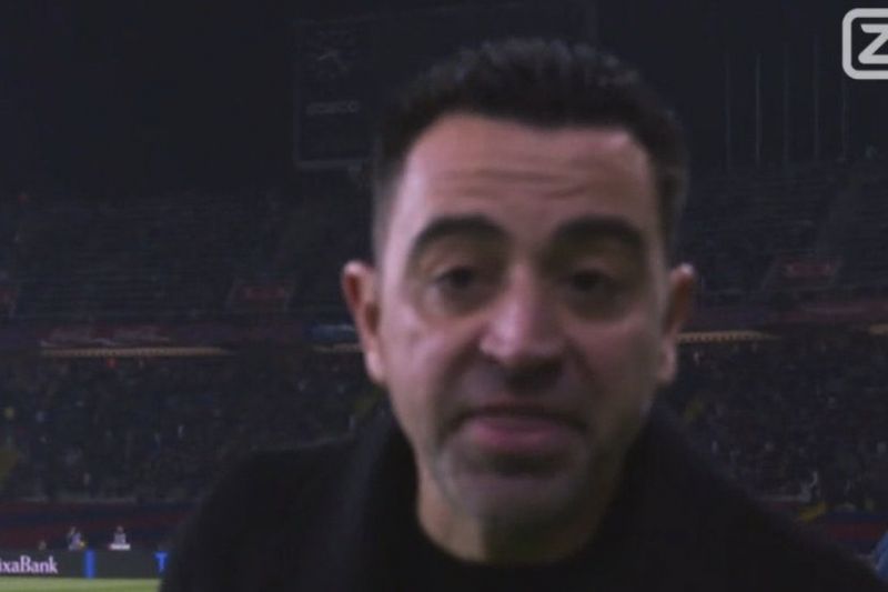ژاوی رو به دوربین پس از رد شدن پنالتی بارسلونا چه گفت؟