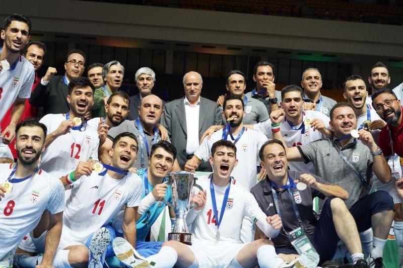پیام تبریک شیخ سلمان به مناسبت قهرمانی ایران در فوتسال آسیا