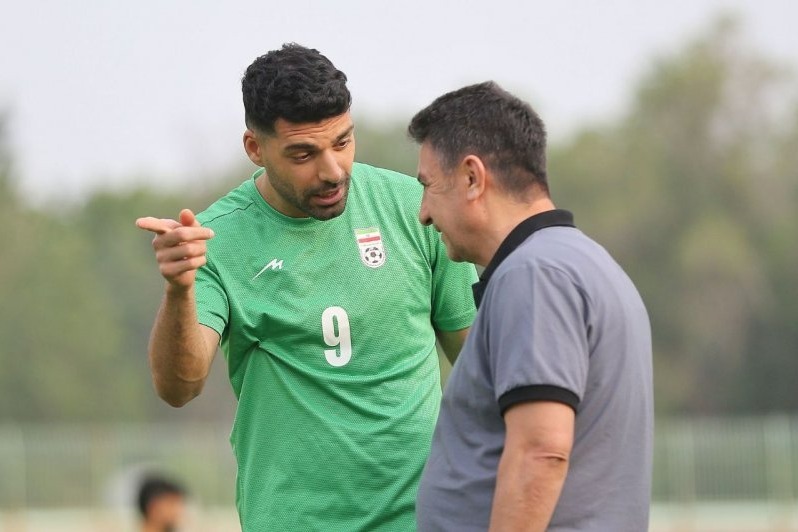 طارمی در هنگ‌کنگ از باقری عبور کرد
