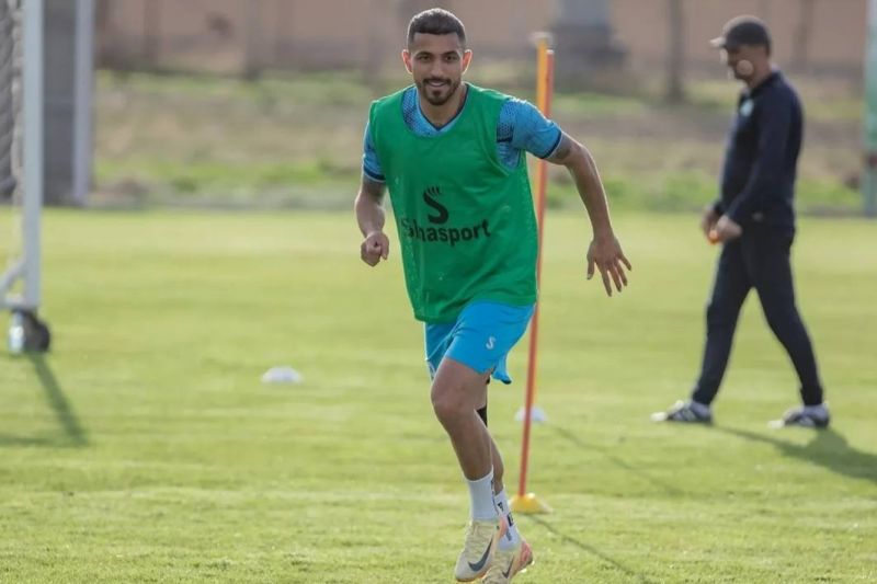 کاظمیان در تعقیب مهاجم پرسپولیس در سیرجان!