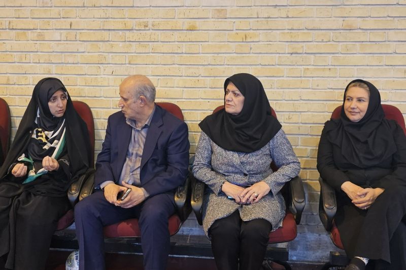بهروز آذر: قدردان تلاش دختران فوتسالیست هستم