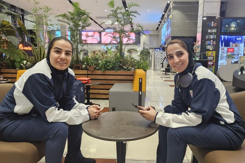 گزارش تصویری/ حضور کاروان تیم ملی فوتسال بانوان در فرودگاه امام خمینی (ره)