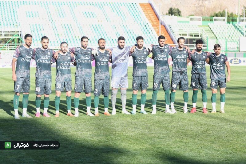 غیبت 3 بازیکن ذوب‌آهن مقابل مس رفسنجان