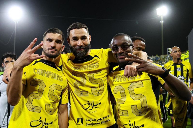 عکس؛ بنزما و جشن قهرمانی در لیگ عربستان با الاتحاد