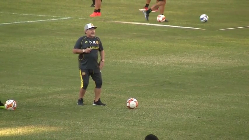 اولین تمرین مارادونا با تیم دورادوس مکزیک