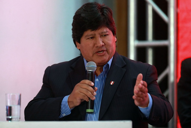 رئیس فدراسیون فوتبال پرو به اتهام اختلاس بازداشت شد