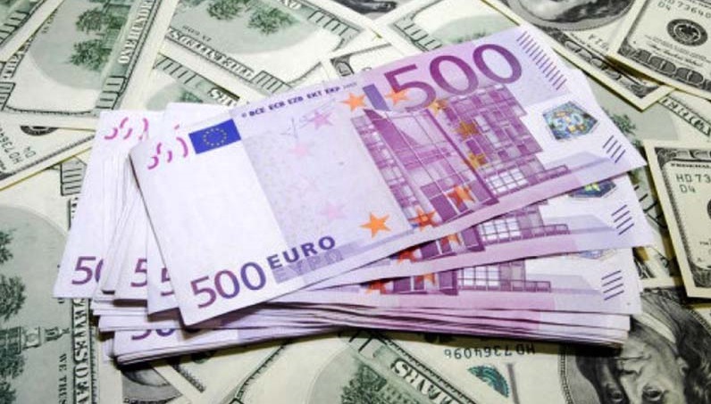 سوال روز/ 200هزار یوروی قرارداد با شارلوا و 300هزار دلار حق رشد نورافکن کجاست؟