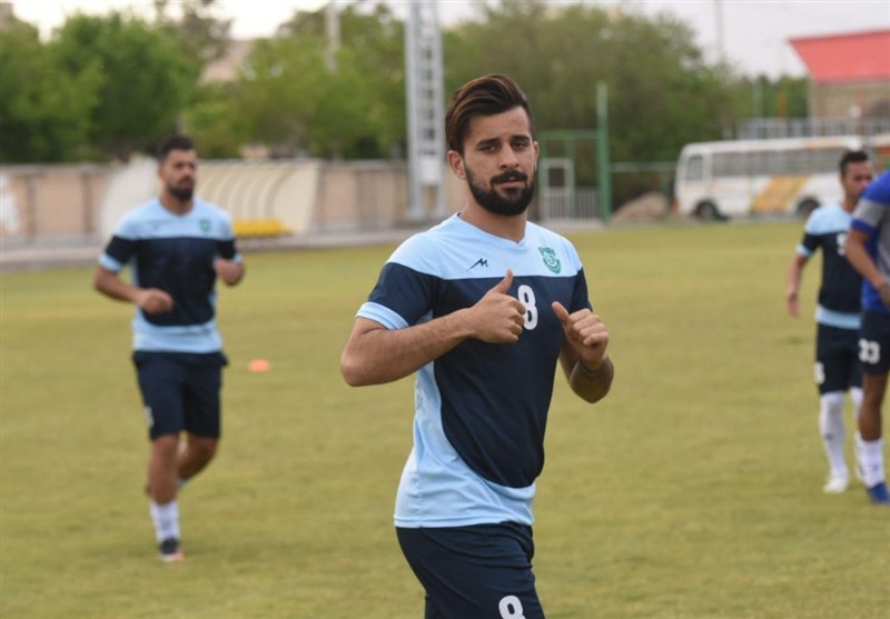 بازیکن ماشین‌سازی به بازی مقابل پرسپولیس نمی‌رسد