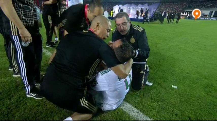 شادی بازیکنان الجزایر پس از سوت پایان و قهرمانی در جام ملتهای آفریقا 2019
