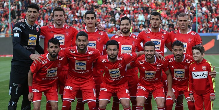 کاروان پرسپولیس به عسلویه رسید