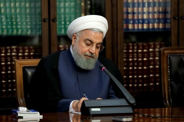 روحانی: ۲۳ میلیون خانوار اعتبار یک میلیون تومانی دریافت می‌کنند