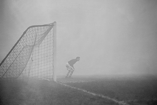 داستان عجیب‌ترین بازی فوتبال تاریخ؛ پرسه در مه!