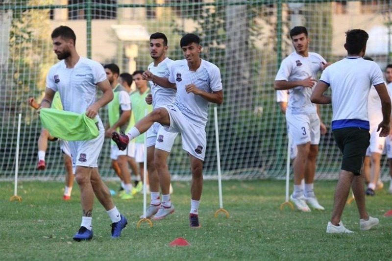 پزشک نساجی: ۶ بازیکن مصدوم شده‌، باز مصدوم می‌دهیم/ کرونا نگران‌کننده است