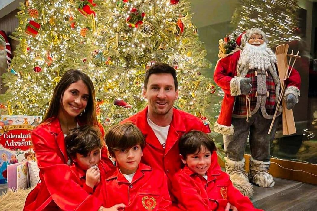 عکس/ کریسمس ستارگان دنیای فوتبال در کنار خانواده