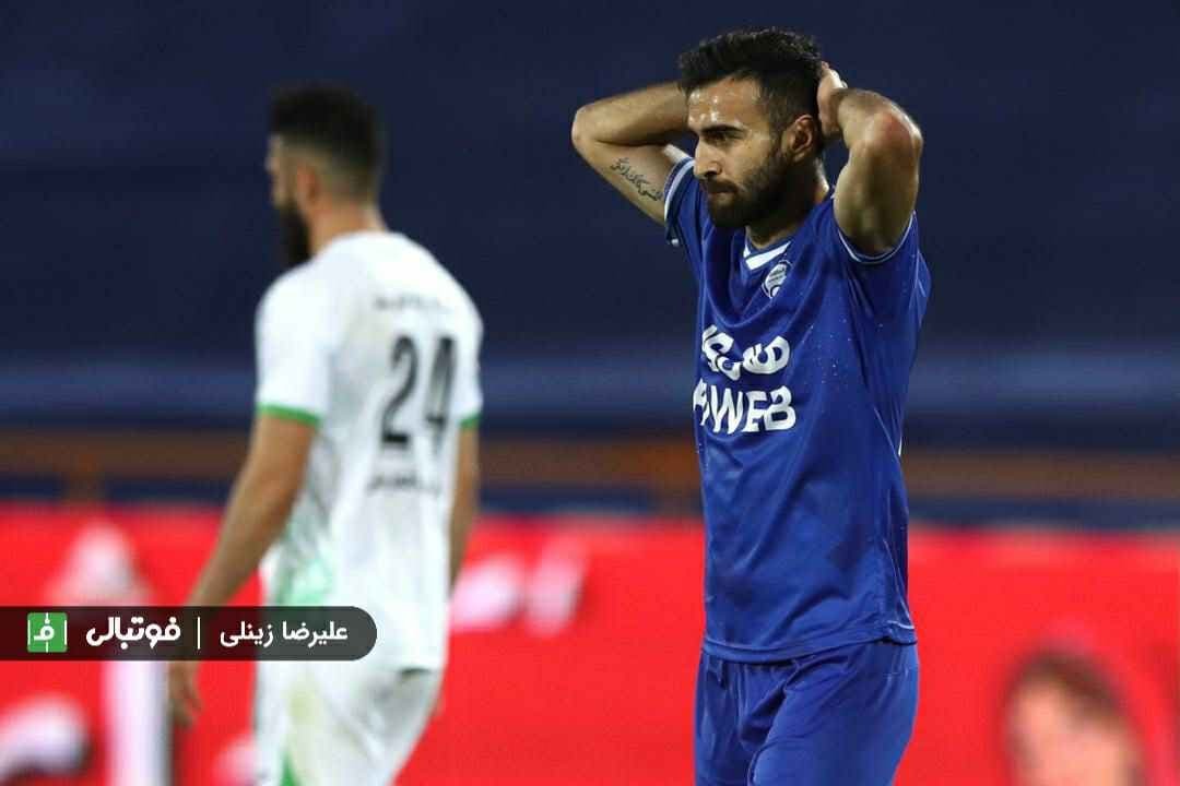 دست رد ارسلان مطهری به دو پاس گل از بازیکنان سابق پرسپولیس