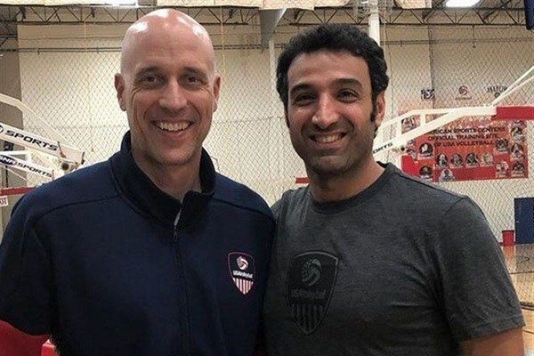 مربی تیم ملی آمریکا: والیبال ایران به افراد متخصص نیاز دارد/ حفظ ویترین به چه قیمتی؟