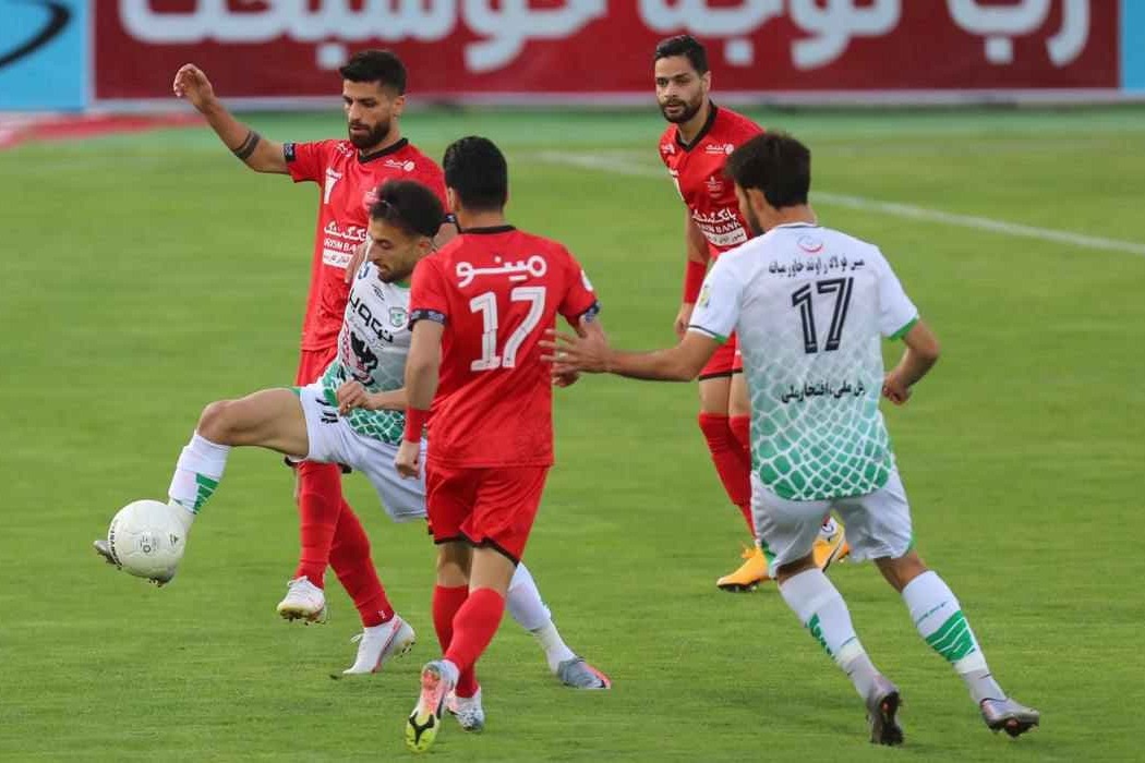 عبداللهی: کمیته اخلاق باید به اتفاقات بازی ذوب آهن و پرسپولیس ورود کند