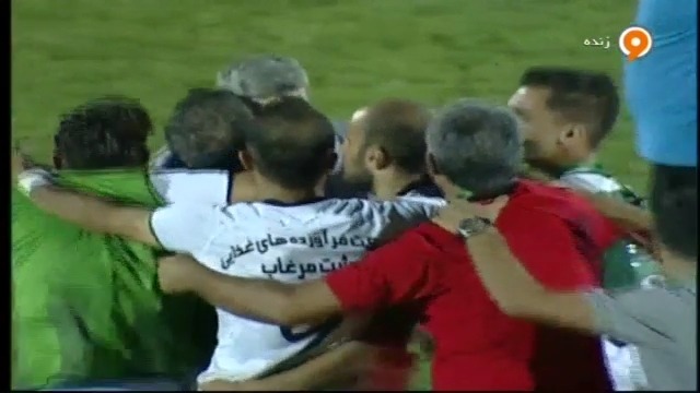 سوت پایان بازی و صعود فجر سپاسی به لیگ برتر با برتری مقابل گل ریحان