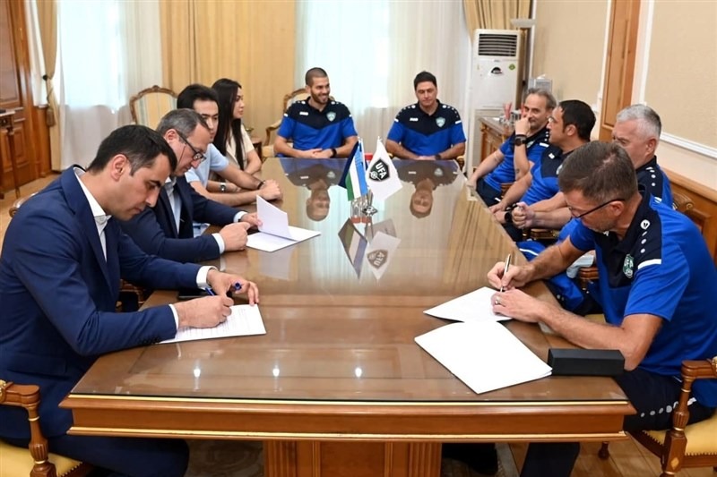 کاتانچ به صورت رسمی سرمربی تیم ملی ازبکستان شد
