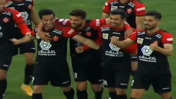 خلاصه بازی گل گهر 0-5 پرسپولیس (1 اسفند 1399)