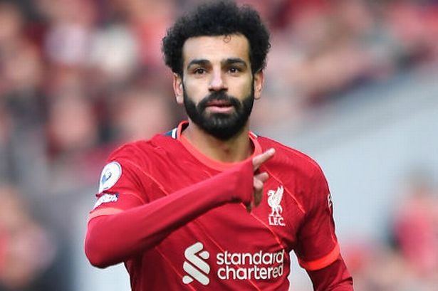 با اعلام وزیر ورزش مصر؛ محمد صلاح به بازی در ليورپول و تیم ملی مصر ادامه می‌دهد