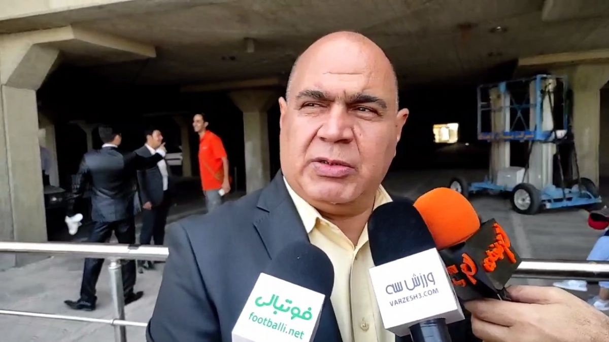 اختصاصی/ صحبت های حجت الله بهمنی مدیر روابط عمومی سازمان لیگ فوتبال ایران با خبرنگاران