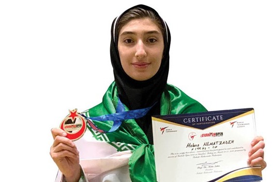 دو مدال نقره برای بانوان ایرانی در تکواندو قهرمانی آسیا