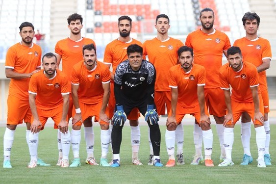 مس کرمان به مصاف پرسپولیس و آلومینیوم می‌رود