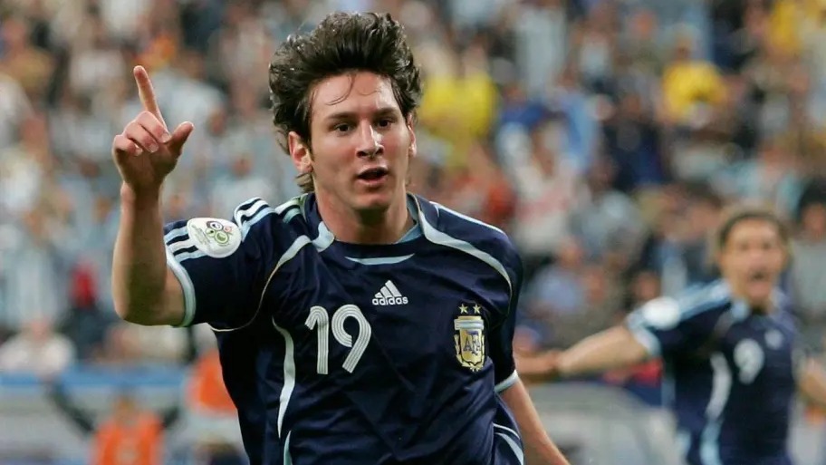 نوستالژی جام جهانی/ گل ششم آرژانتین به صربستان و مونته نگرو (اولین گل لیونل مسی در ادوار جام جهانی)