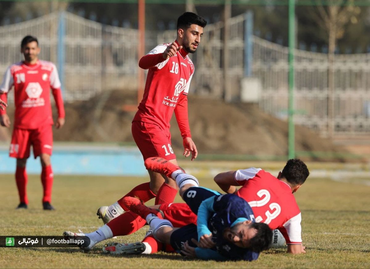 پرسپولیس - پیکان