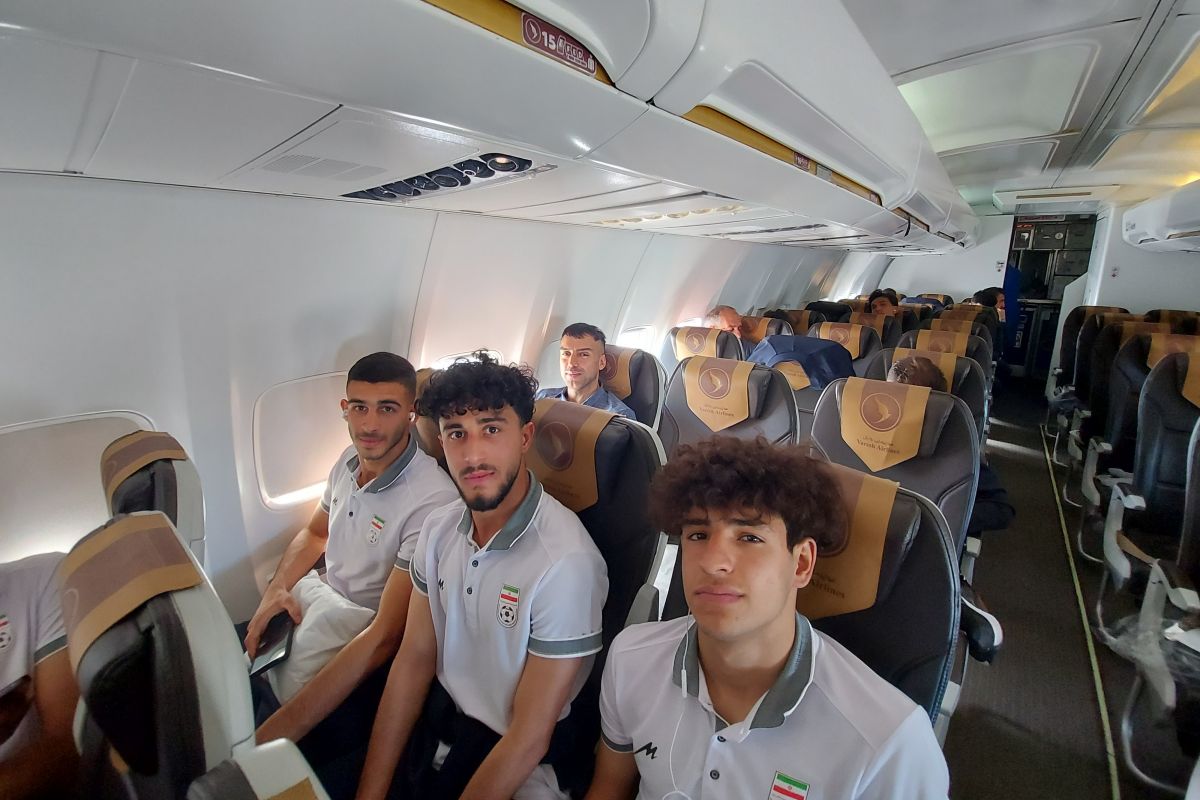 بازگشت کاروان تیم ملی فوتبال به ایران