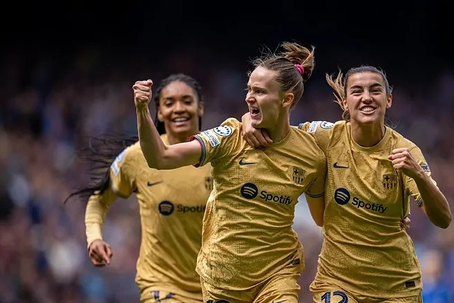 تیم زنان چلسی برای پنجمین بار قهرمان جام حذفی انگلیس شد