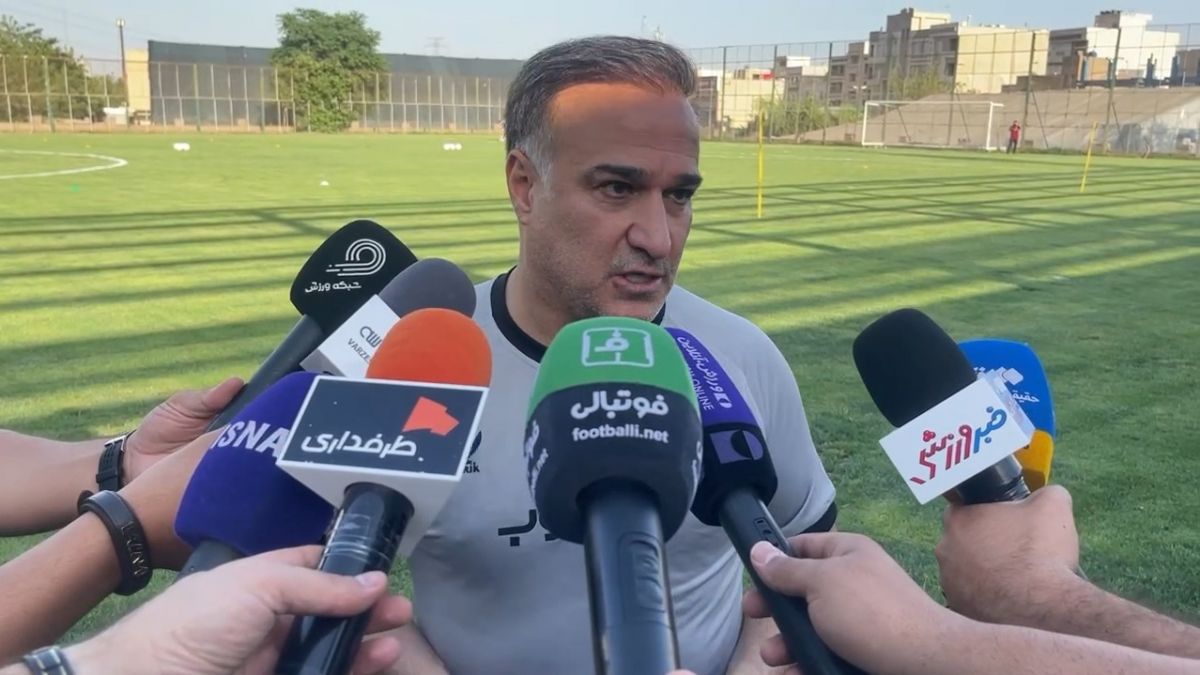 اختصاصی/ مصاحبه دین محمدی مربی هوادار در حاشیه اولین تمرین برای آغاز فصل جدید لیگ برتر