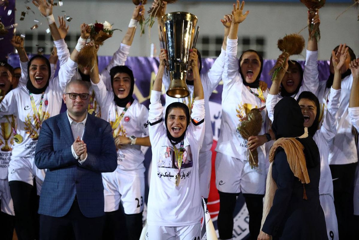 خاتون بم نماينده ايران در جام باشگاه هاى زنان آسيا