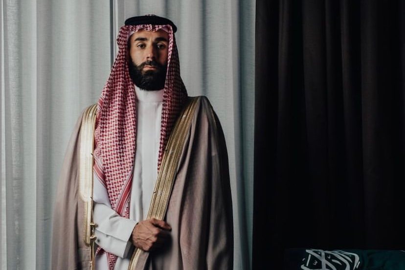 عکس؛ کریم بنزما در لباس عربی برای روز ملی عربستان