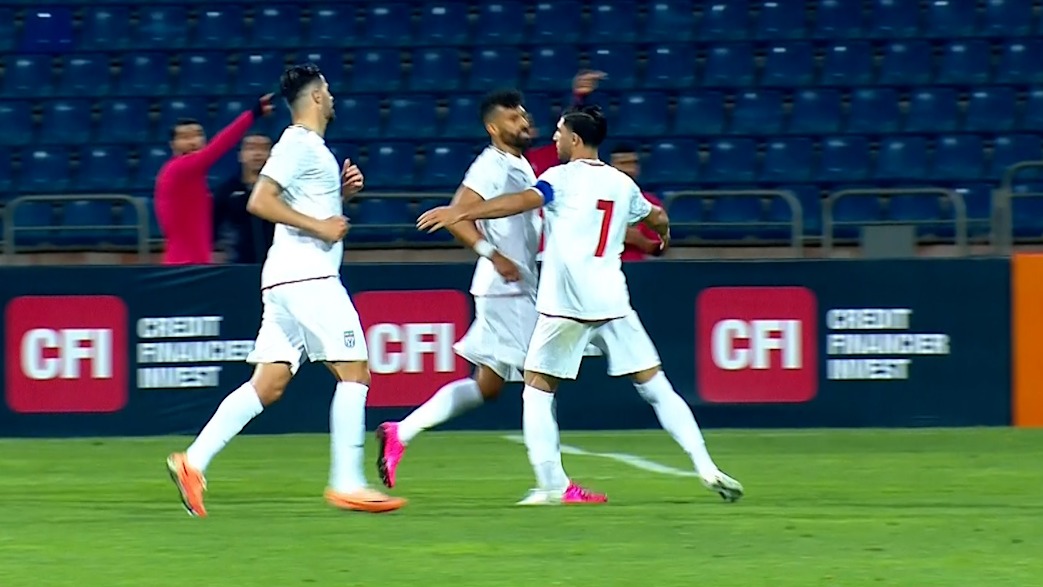 گل دوم ایران به قطر (علیرضا جهانبخش)