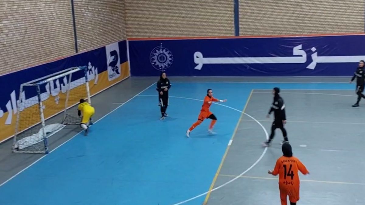 ورزش زنان / گل سوم و چهارم سایپا به رایزکو از قاب دوربین فوتبالی