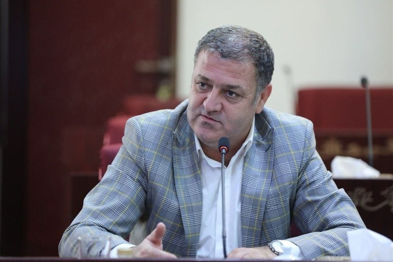 تهدید مدیرعامل آلومینیوم به استعفا پس از درگیری با داور