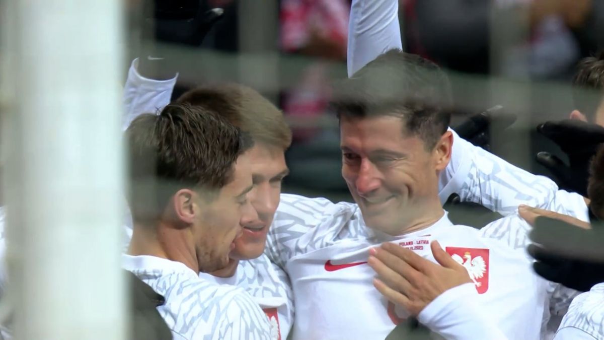 گل دوم لهستان به لتونی (روبرت لواندوفسکی)