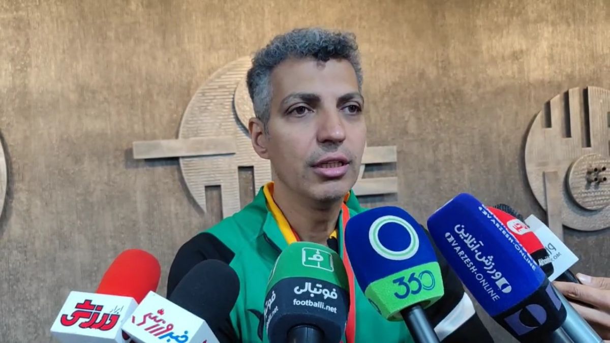 اختصاصی/ عادل فردوسی‌پور: در آستانه شروع مسابقات جام ملت‌ها باید از تیم ملی حمایت شود