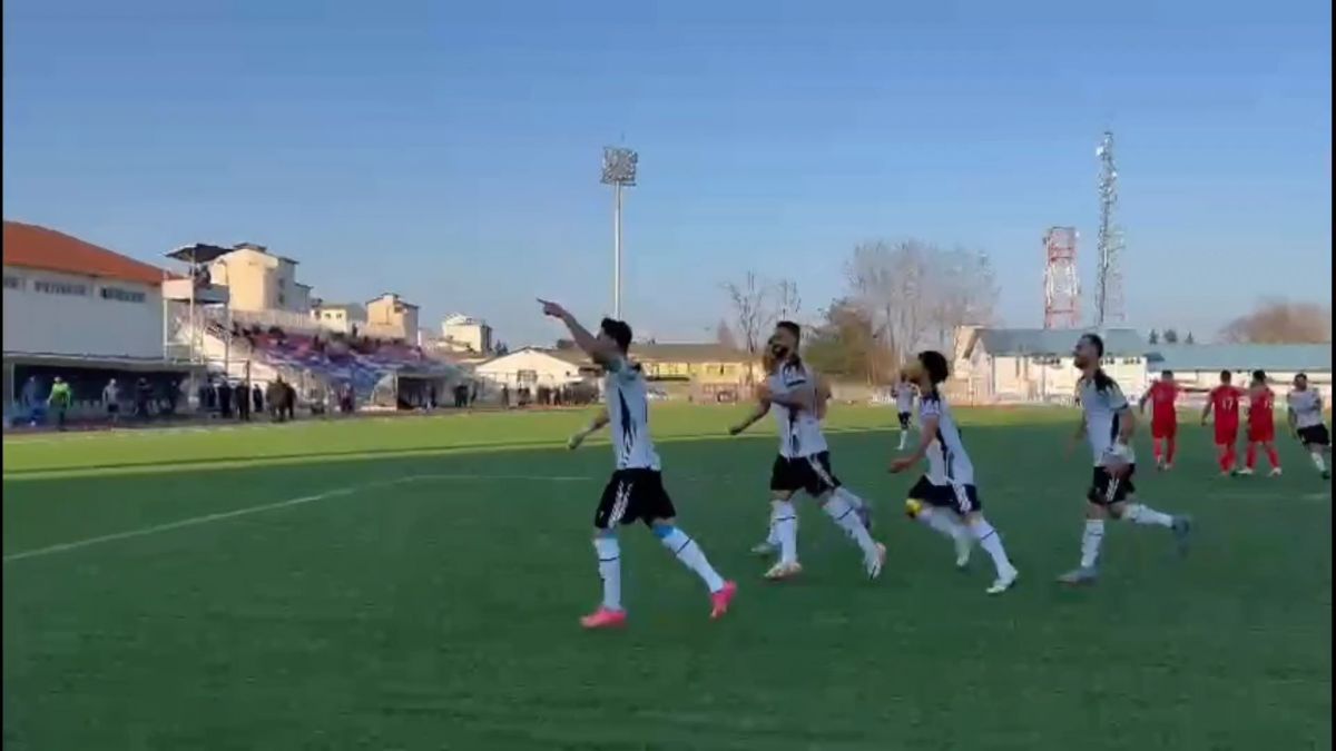 گلهای بازی خوشه طلایی ساوه 0-3 نفت مسجدسلیمان از زاویه دوربین فوتبالی