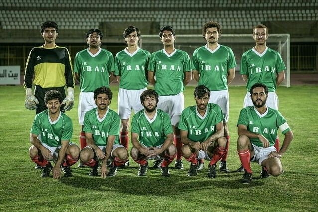 بازیگران «پرویز خان» در یک قاب فوتبالی