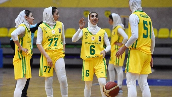 صعود دختران نفت آبادان به نیمه‌نهایی لیگ بسکتبال