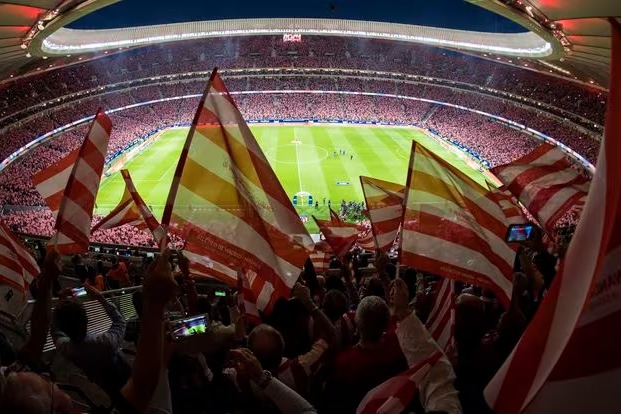 جنگ بزرگ بارسلونا و اتلتیکو: چه تیمی به جام جهانی می‌رود؟