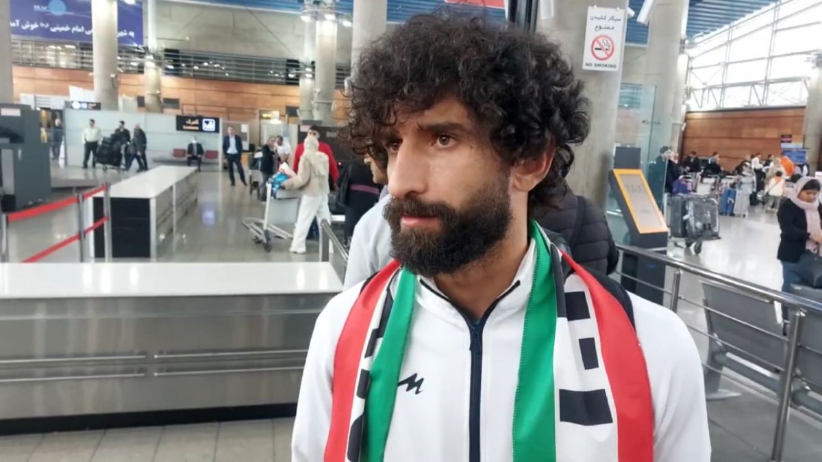 اختصاصی/ گفت و گو با موحد محمدپور ملی پوش فوتبال ساحلی ایران پس از بازگشت به ایران