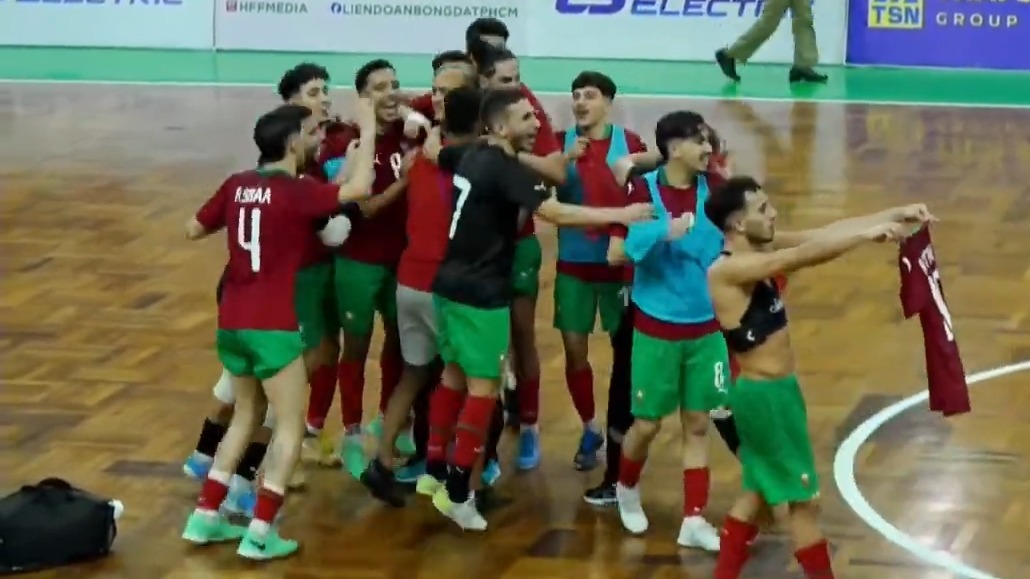خلاصه بازی فوتسال ایران 4-5 مراکش