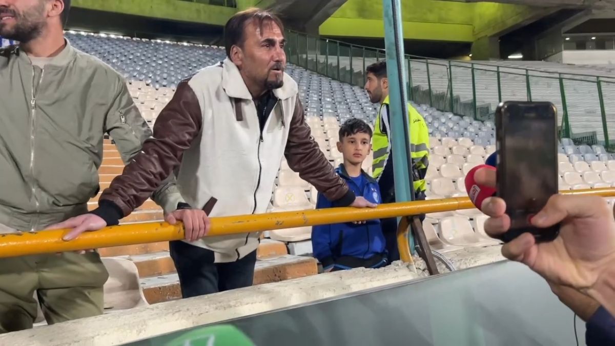 اختصاصی/ صحبتهای علی اکبریان در پایان بازی استقلال و مس رفسنجان: دوست دارم به عنوان مربی، به فوتبال برگردم