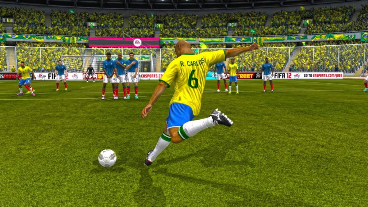 سوپرگل های تماشایی از روبرتو کارلوس در بازی فیفا از سال 98 تا 2012